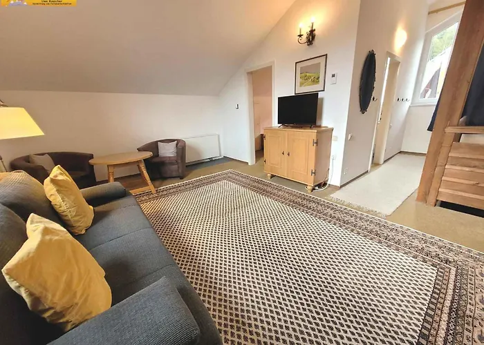 In - Steiermark 41120 *